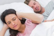 晚上睡觉打呼噜是什么原因引起的晚上睡觉打呼噜是什么原因引起的女性