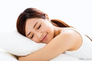 睡觉快睡着时身体突然抽搐一下的原因,快睡着时身体突然抽搐一下的原因