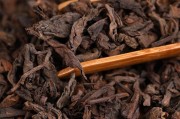 云南普洱古树茶价格是多少,老树生普洱茶的价格