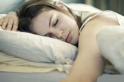 睡着后流口水是什么原因睡着流口水是什么原因造成的