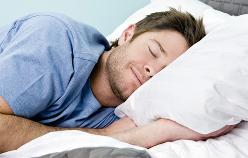 睡眠时流口水是什么原因引起流梦口水是什么原因引起的