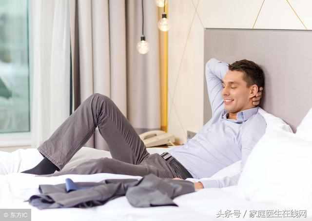 半夜睡觉出汗是什么原因男人睡觉出汗是什么原因男人