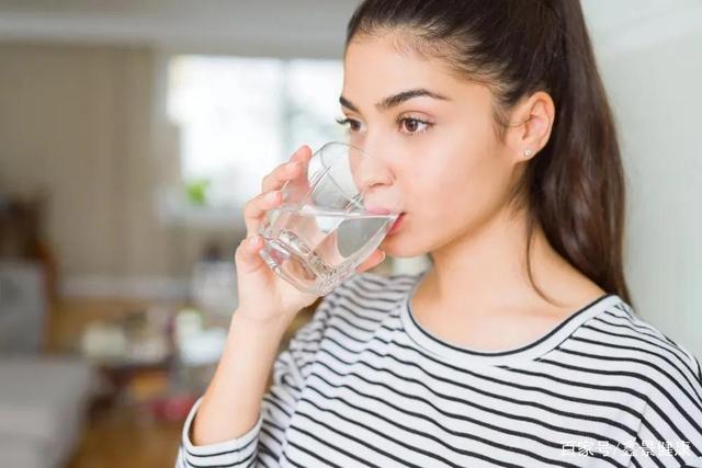 喝水可以减肥是真的吗喝水可以减肥