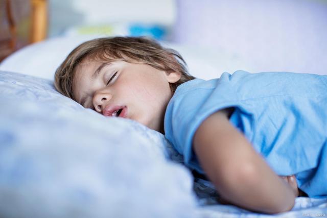 睡觉时总流口水是什么原因引起的睡觉时总流口水是什么原因