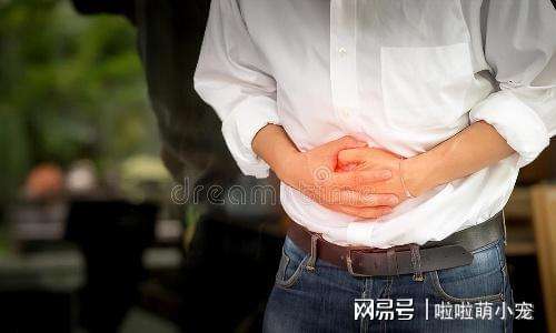 右上腹部隐痛,男性右上腹部隐痛的原因
